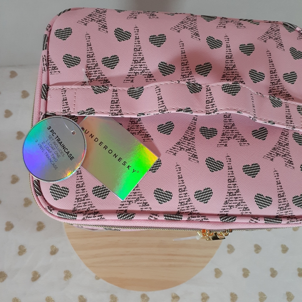🎉2xHP🎉🔥3/$70 *NWT* Under One Sky Traincase (Cosmetic Bags) - Picture 2 of 4